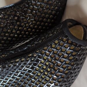 Giuseppe Zanotti black mesh peep toe sandals with gold hardware Sz 37